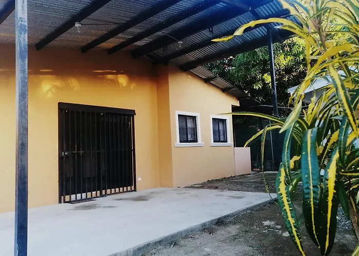 Casa Binisa Fresca Y Agradable